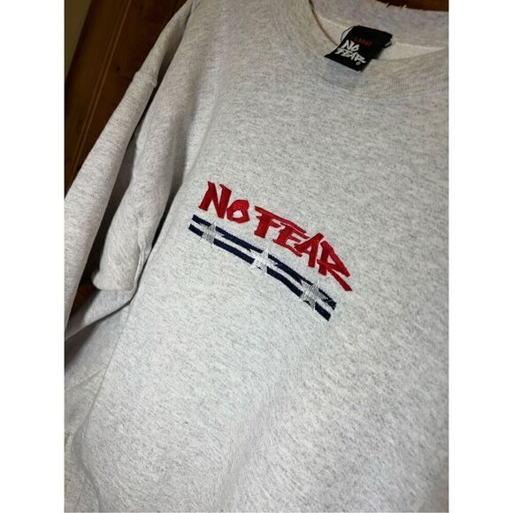 Vintage‎ 1990s No Fear Streetwear Skateboarding Distressed Crewneck Sweatshirt - Picture 3 of 7